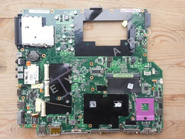 Материнська плата Asus A7SV